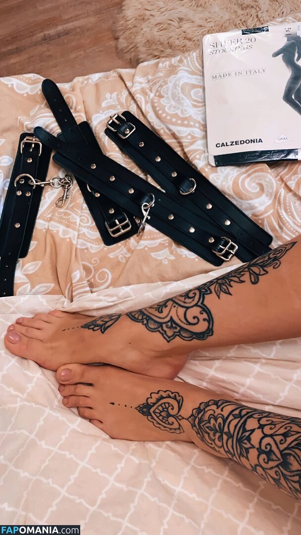 Hell Voron / Olga Voronina / hell_voron Nu OnlyFans  Foto vazada #40