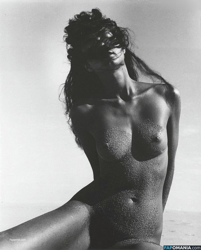 Elisha Herbert / Herbert Twins / Renee Herbert / elisha__h Nu OnlyFans  Foto vazada #141