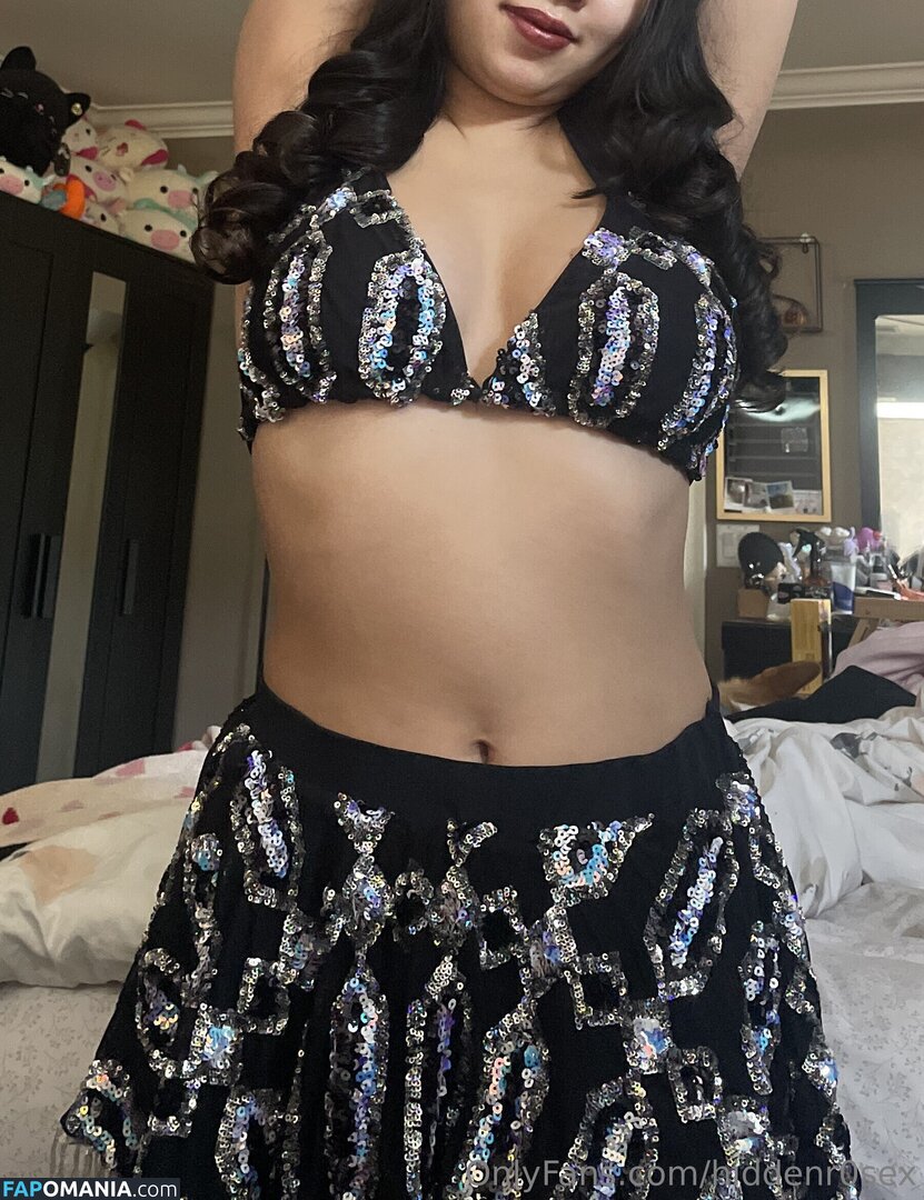 hiddenr0sex / xosecretlyobsessed Nu OnlyFans  Foto vazada #11