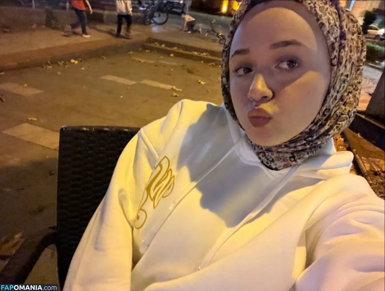 Hijab Off Girls / Hijab On Nu OnlyFans  Foto vazada #22