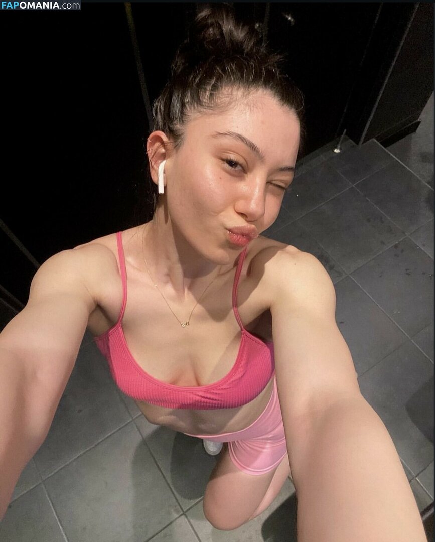 Hilal Fener / hilalfenerr / kittyshf1 Nu OnlyFans  Foto vazada #10