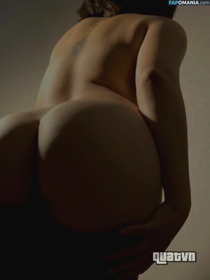 Auroramay / Hilovenano / Lovena51 / Lovenaho / cumforme757 / ho_oh51 / homeimei Nu OnlyFans  Foto vazada #28