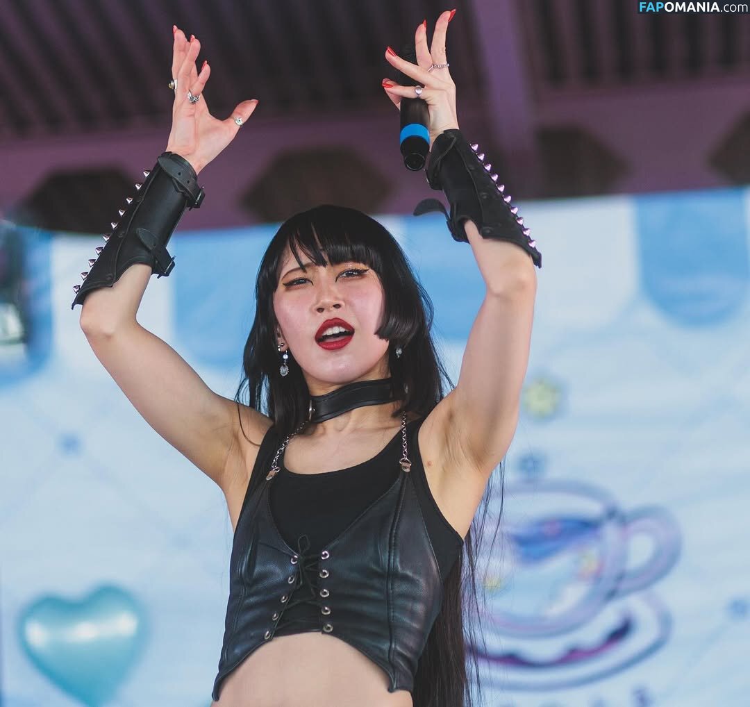 Himari Tsukishiro / himari_tsuki / 月城ひまり Nu OnlyFans  Foto vazada #8