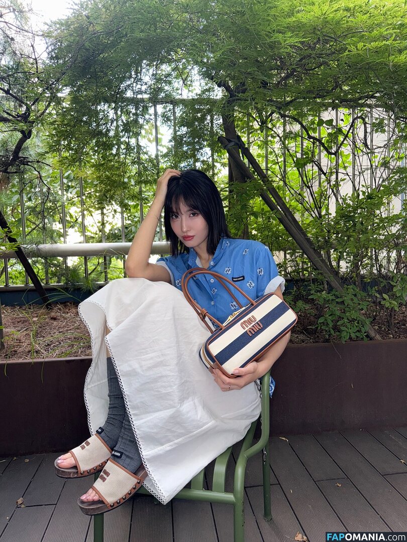 Hirai Momo / TWICE / momo.hirai Nu OnlyFans  Foto vazada #5