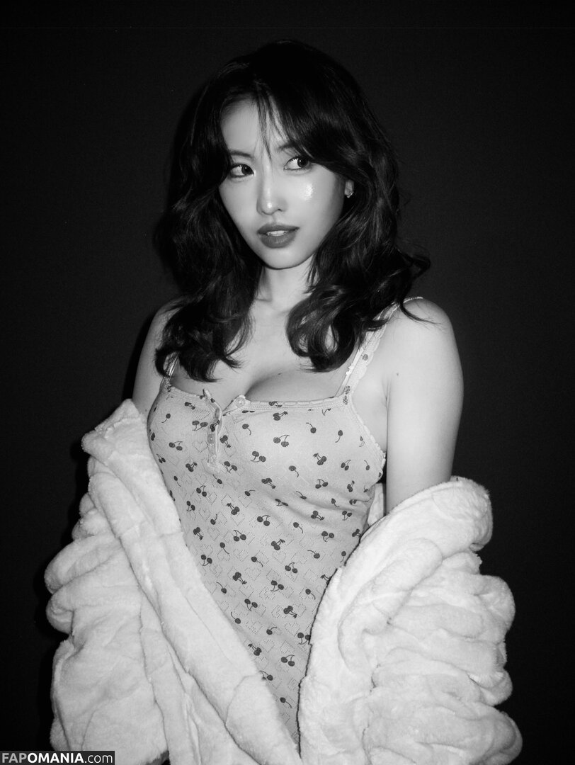 Hirai Momo / TWICE / momo.hirai Nu OnlyFans  Foto vazada #9