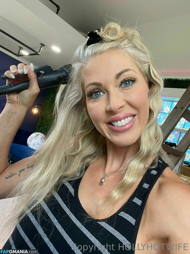 HollyHotwife / hollyhotwifejones Nu OnlyFans  Foto vazada #44