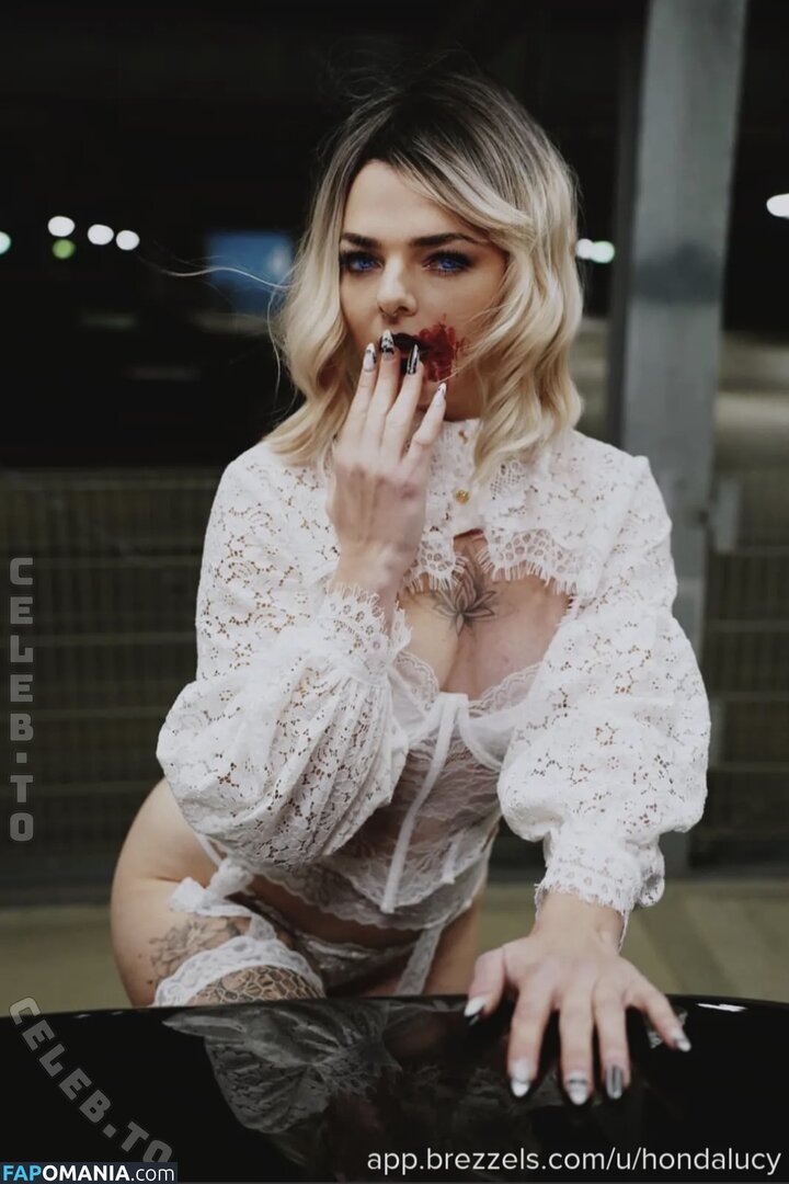 Hondalucy / honda_lucy / lucy_luu_69 Nu OnlyFans  Foto vazada #9