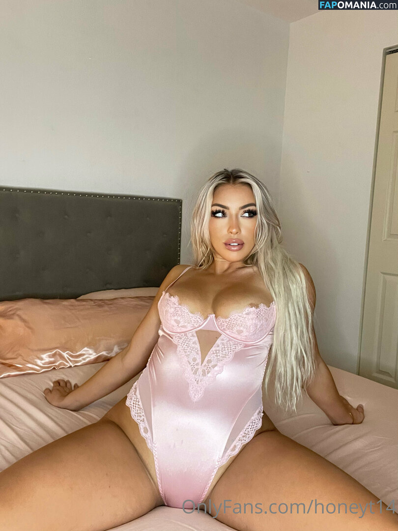 honeyt14 / tristin_greene Nu OnlyFans  Foto vazada #42