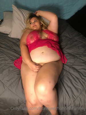 honeywithuhtummy