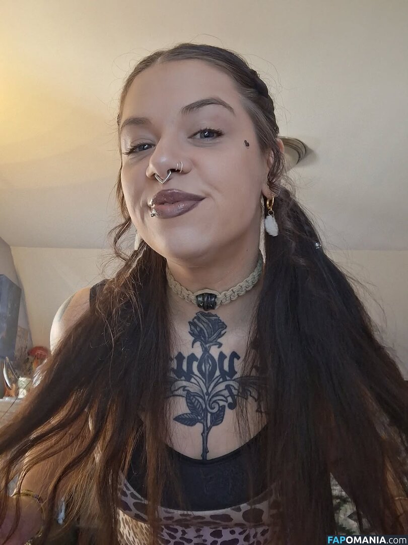 H00dieninja / Hoodieninja / britt_the_human Nu OnlyFans  Foto vazada #4