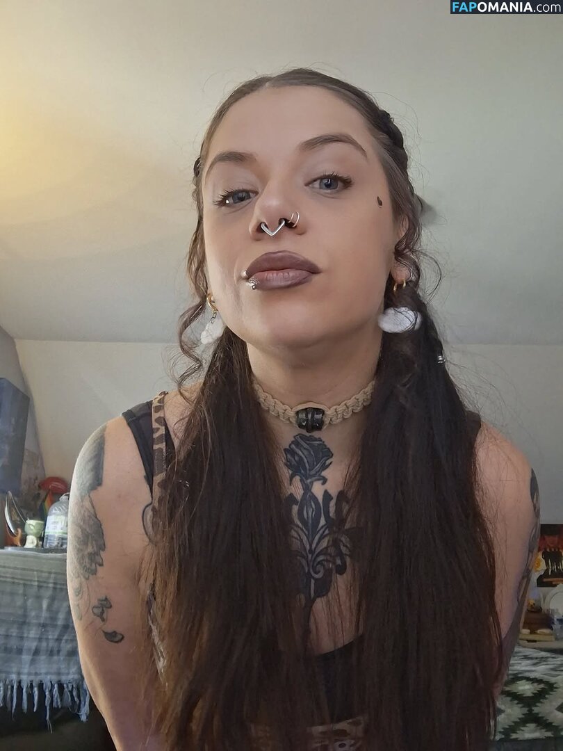 H00dieninja / Hoodieninja / britt_the_human Nu OnlyFans  Foto vazada #5
