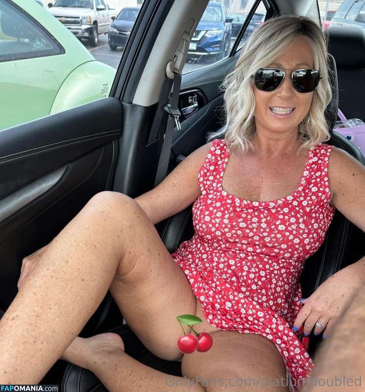 HotMom / bluegrasspeach Nu OnlyFans  Foto vazada #5