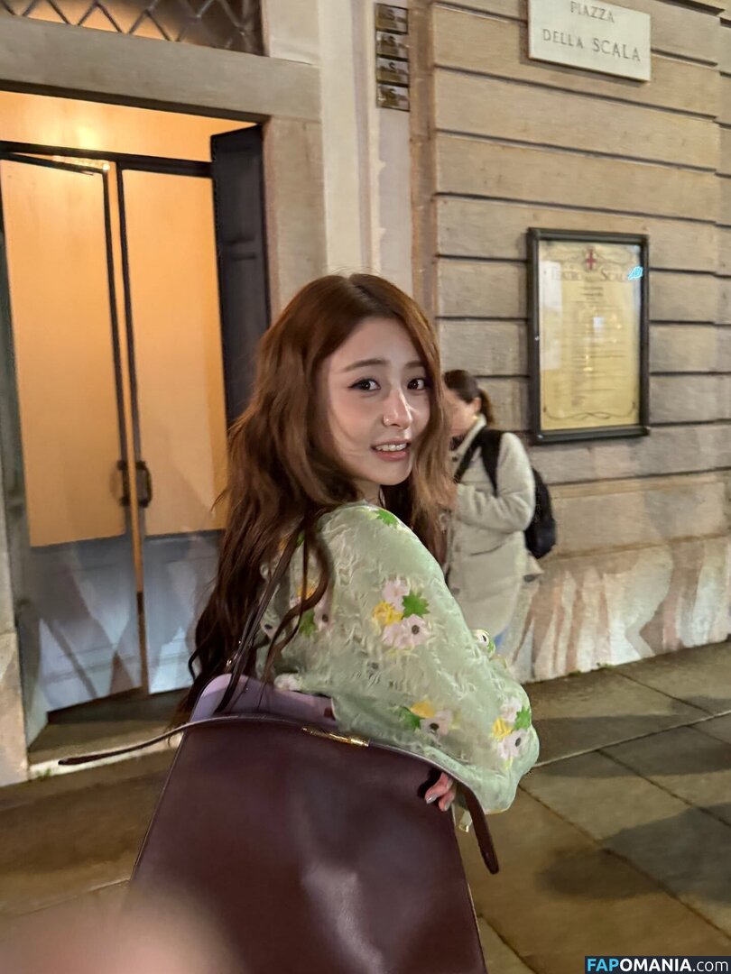 Huh Yunjin 허윤진 / LESSERAFIM / yunjin_lesserafims Nu OnlyFans  Foto vazada #24