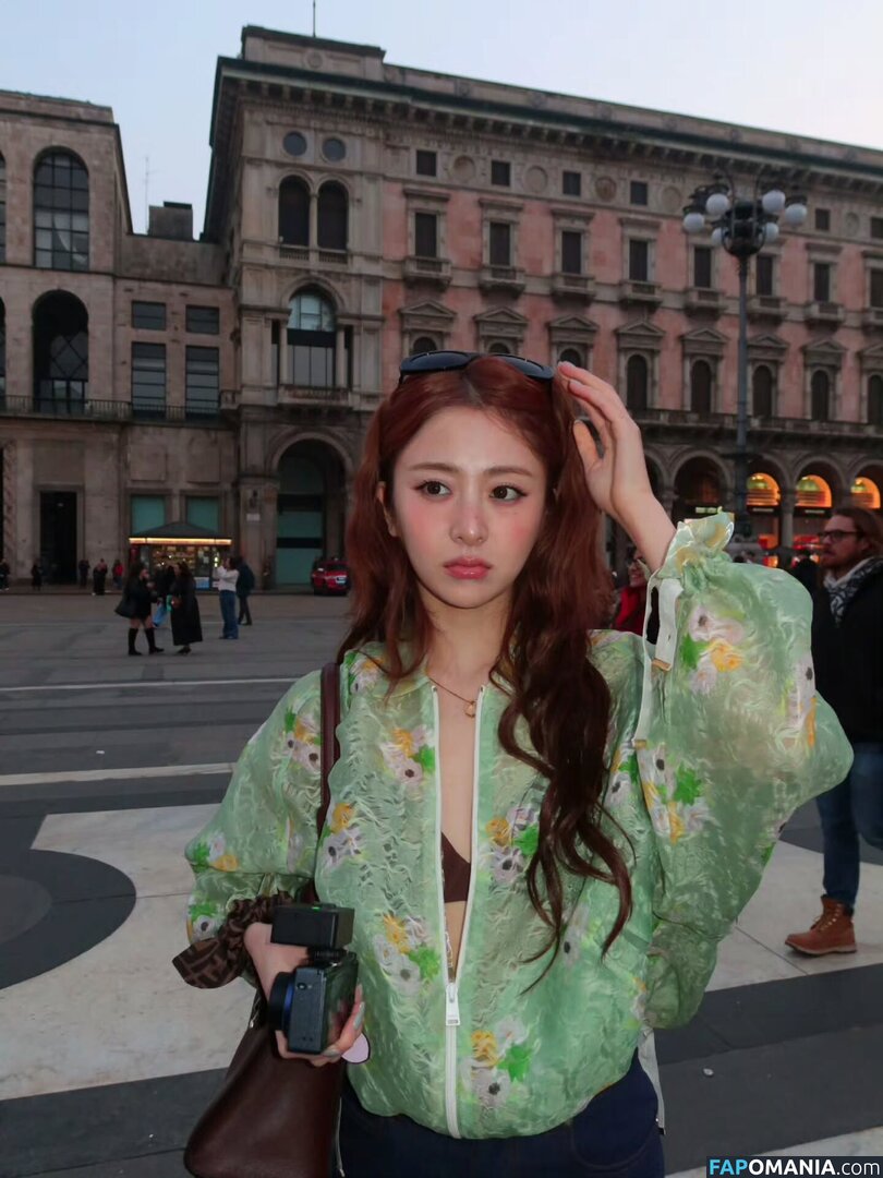 Huh Yunjin 허윤진 / LESSERAFIM / yunjin_lesserafims Nu OnlyFans  Foto vazada #26