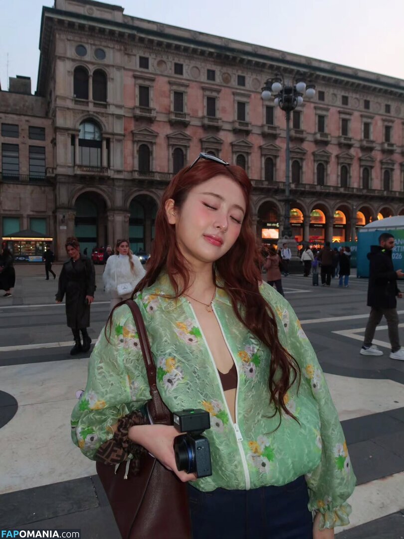Huh Yunjin 허윤진 / LESSERAFIM / yunjin_lesserafims Nu OnlyFans  Foto vazada #28