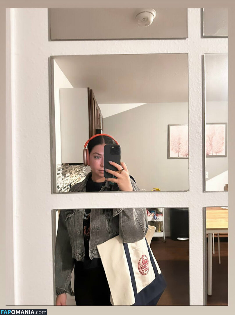 hungry4moore / stillhungry4more Nu OnlyFans  Foto vazada #28