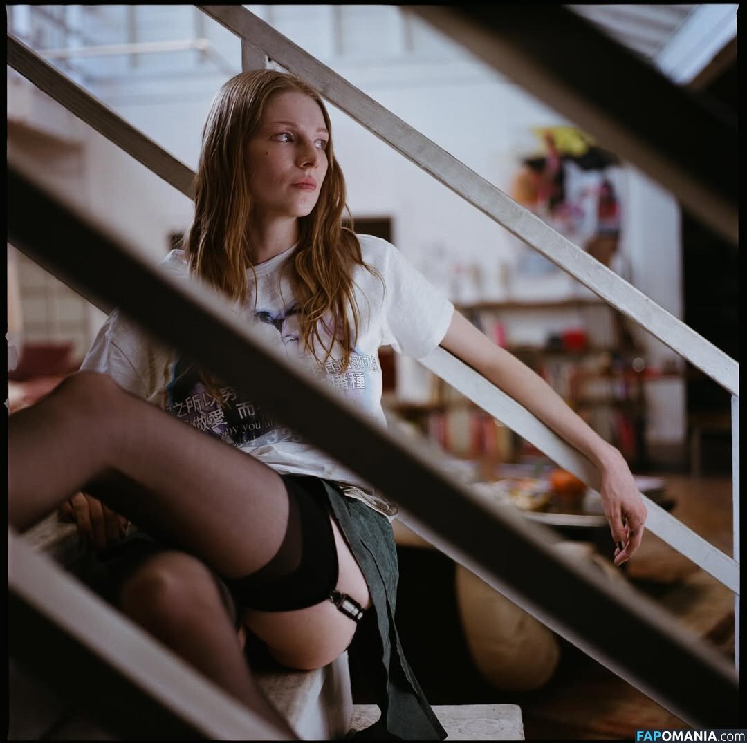 Hunter Schafer / hunterschafer Nu OnlyFans  Foto vazada #3