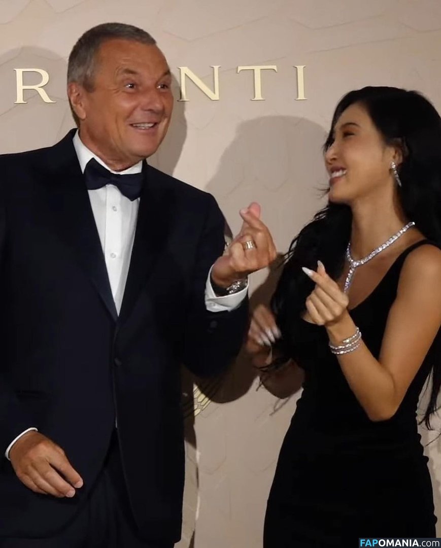 Hwasa / _mariahwasa Nu OnlyFans  Foto vazada #11