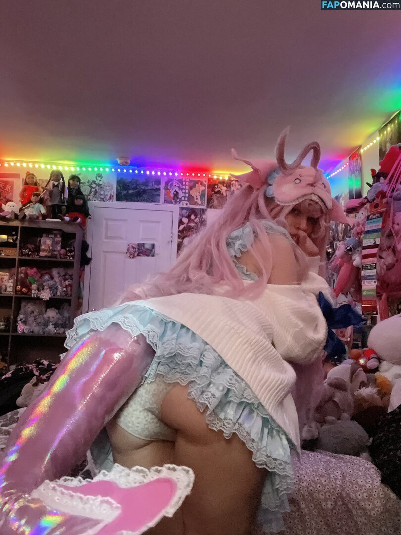 https: / ichiumu.cos Nu OnlyFans  Foto vazada #2