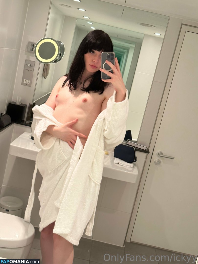 ickyy Nu OnlyFans  Foto vazada #2