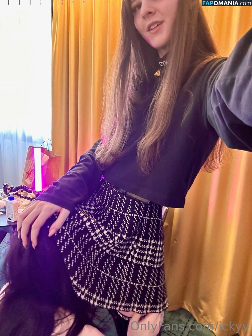 ickyy Nu OnlyFans  Foto vazada #23