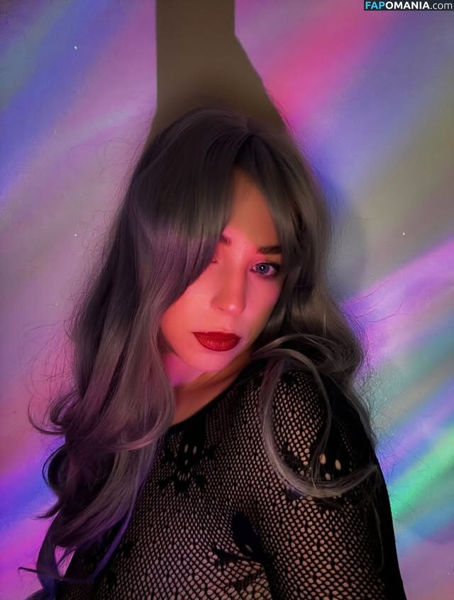 hellobunnni / icybxnny Nu OnlyFans  Foto vazada #14