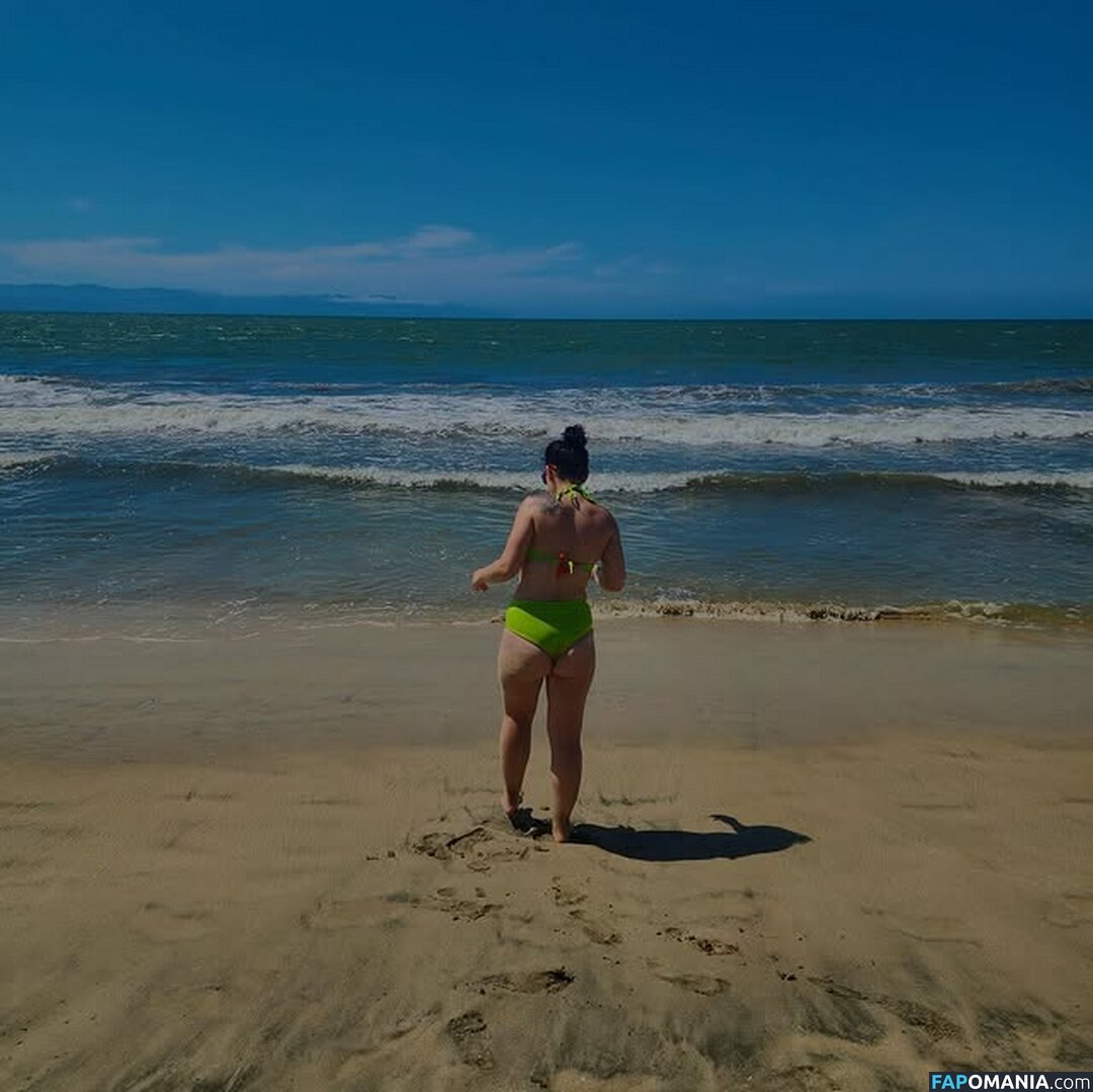 hellobunnni / icybxnny Nu OnlyFans  Foto vazada #18
