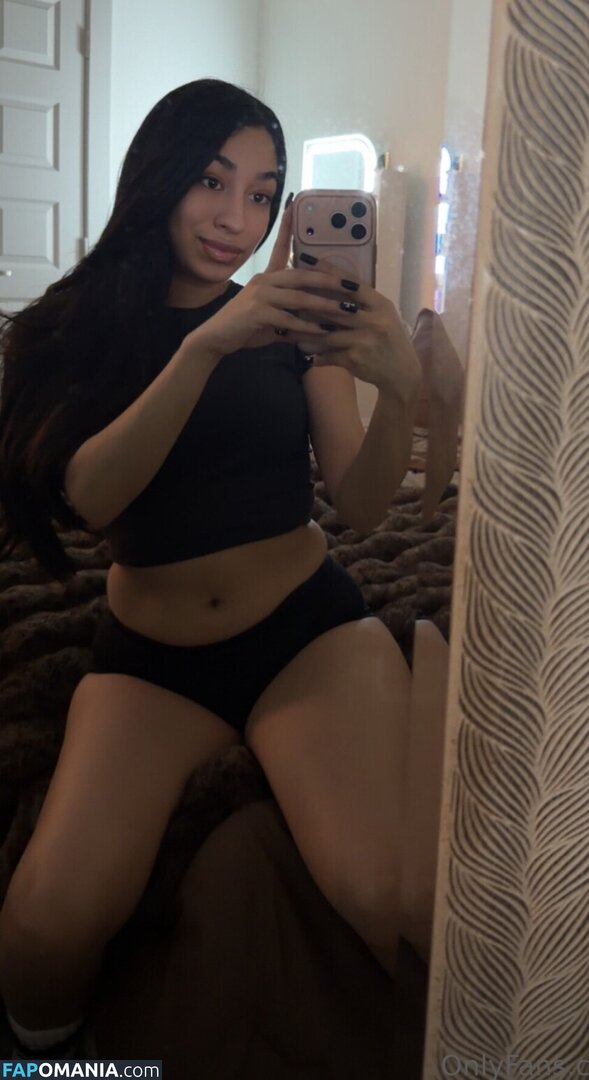 ijustine / ijustneedee Nu OnlyFans  Foto vazada #1