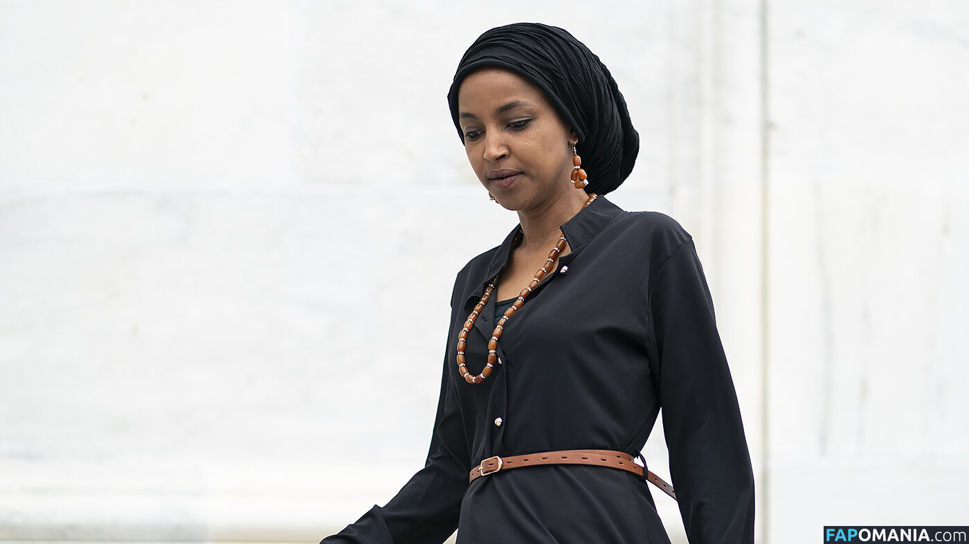 Ilhan Omar Nu OnlyFans  Foto vazada #2
