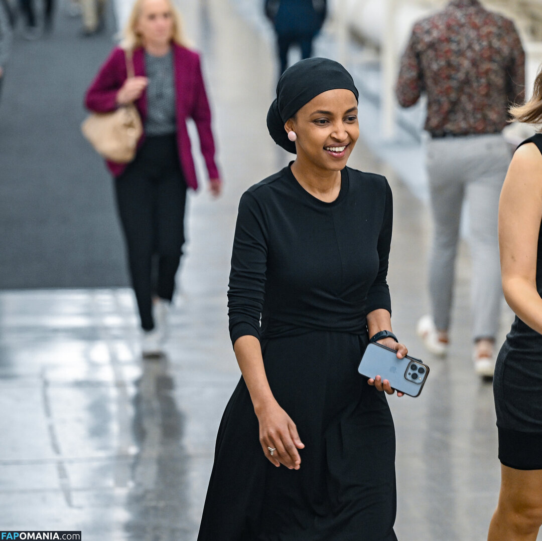Ilhan Omar Nu OnlyFans  Foto vazada #4