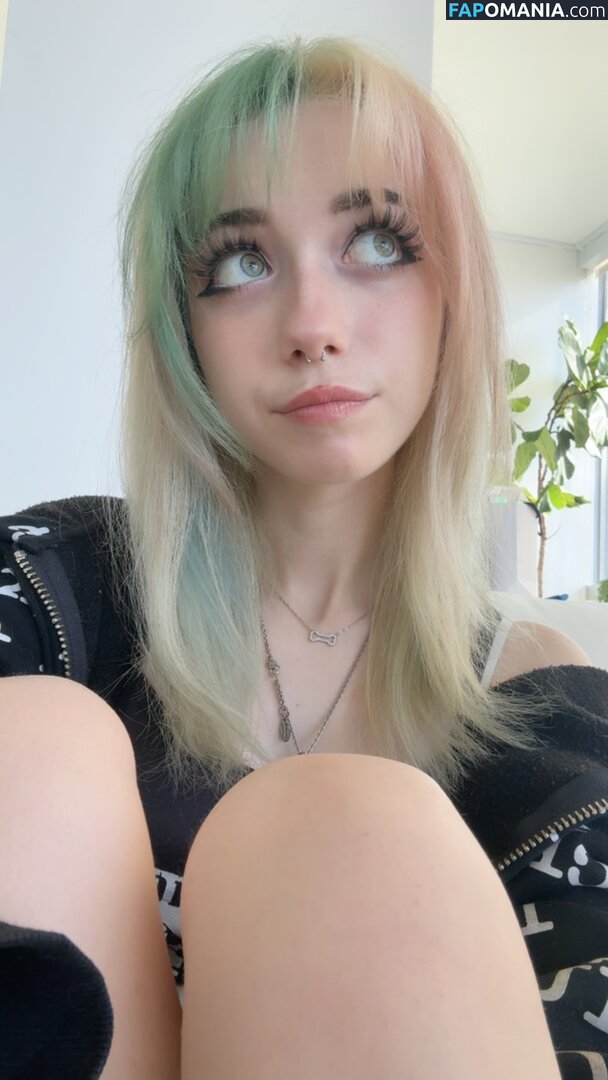 1ILuvMew1 / Iluvmeww / https: / iluvmey Nu OnlyFans  Foto vazada #461