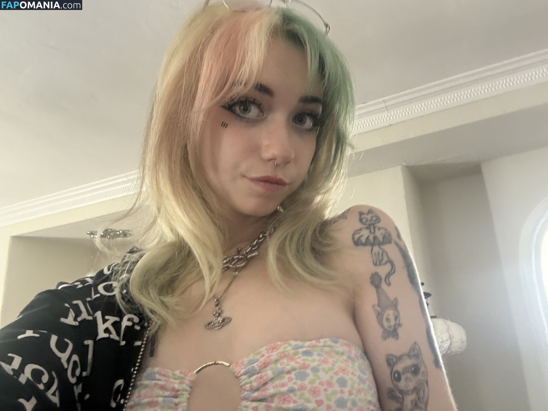1ILuvMew1 / Iluvmeww / https: / iluvmey Nu OnlyFans  Foto vazada #477