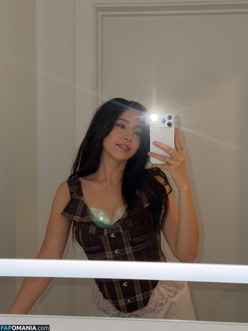 imane / imane... / pokimane Nu OnlyFans  Foto vazada #22