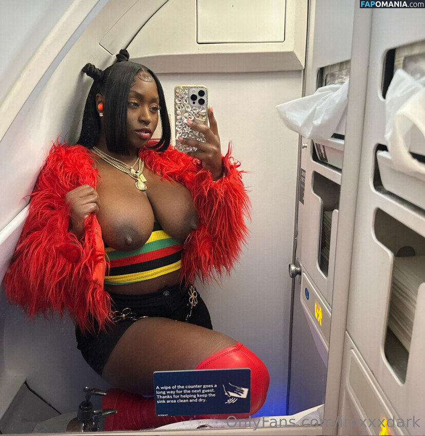 ImxxxDark / Jenise Hart / realblackassjenny Nu OnlyFans  Foto vazada #2
