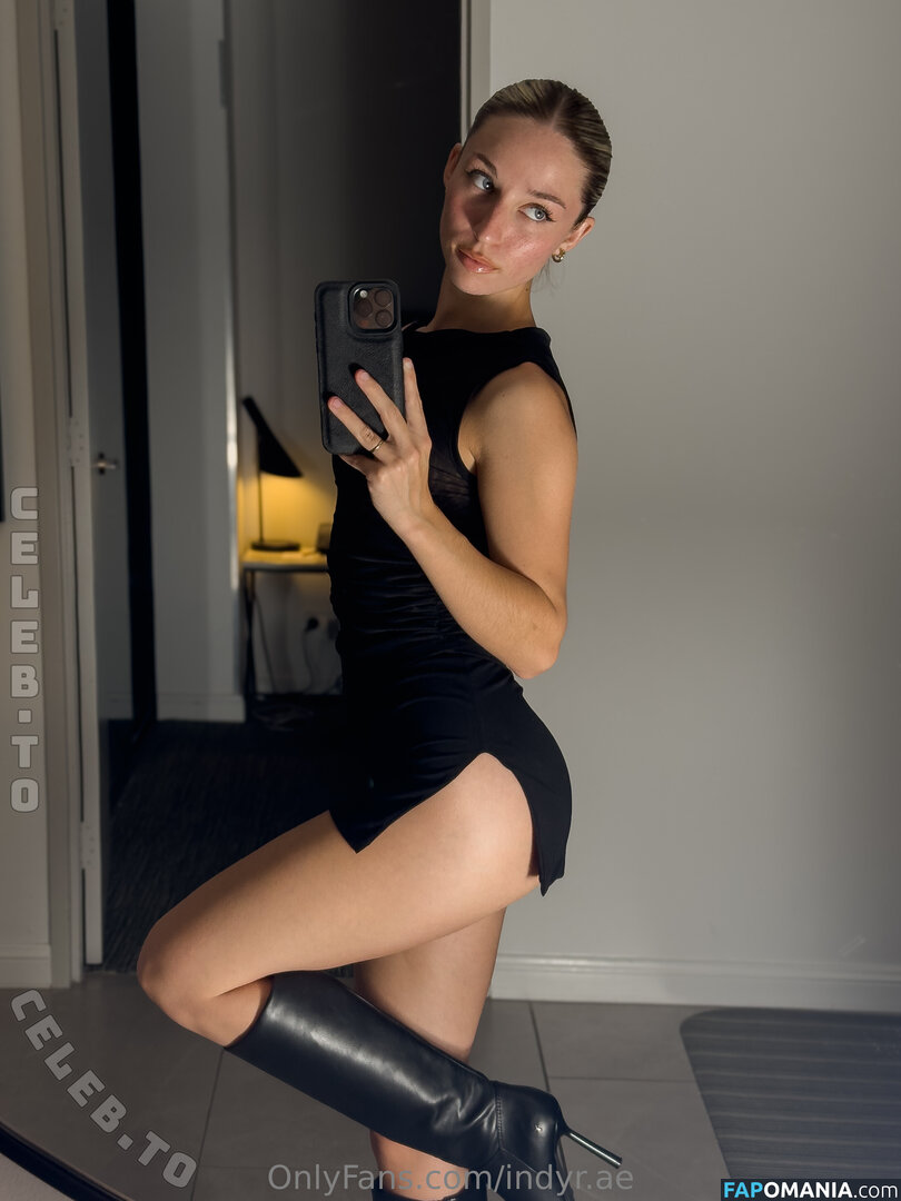 Indy Rae / indyr.ae / indyraeofficial Nu OnlyFans  Foto vazada #1