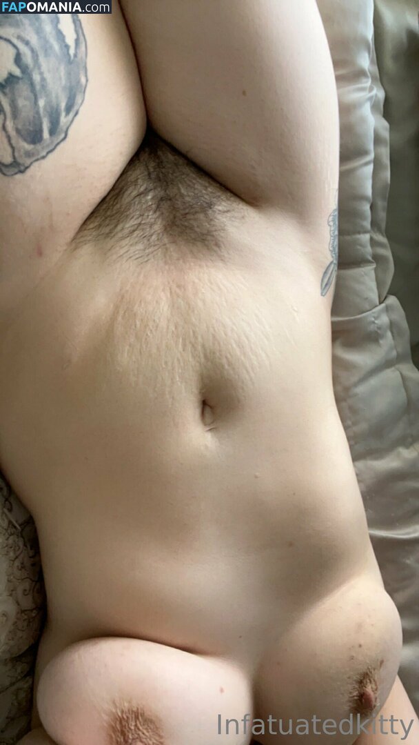 https: / infatuatedkitten / infatuatedkitty Nu OnlyFans  Foto vazada #3