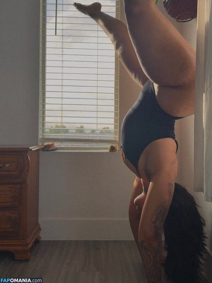 herk0moreb1 / inherbedroom / inherbedroomm / soulfruitt Nu OnlyFans  Foto vazada #7
