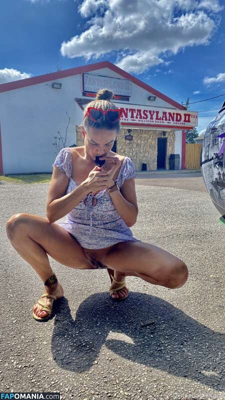 Insatiable Karla / https: / insatiablekarla Nu OnlyFans  Foto vazada #7