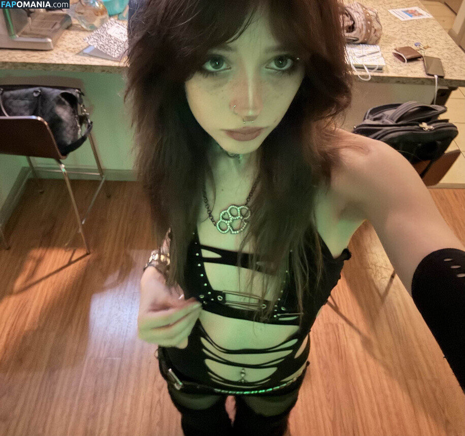 cw / ir1ghost Nu OnlyFans  Foto vazada #9