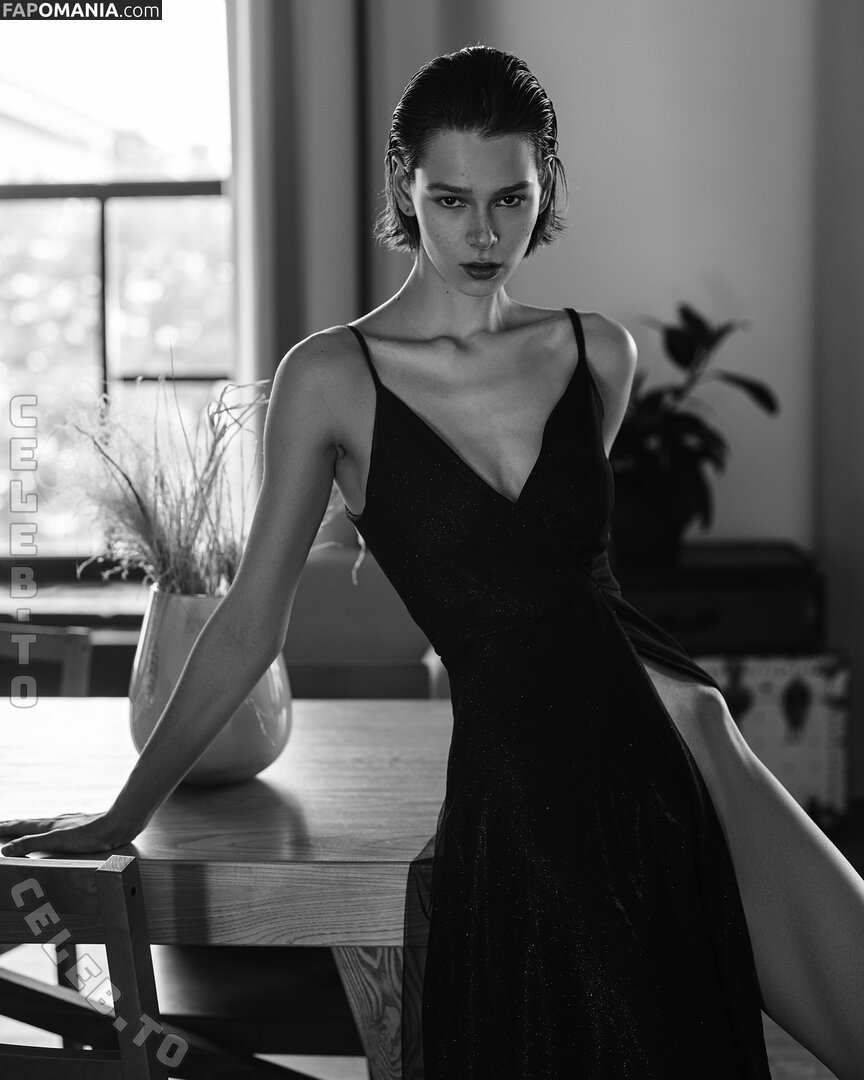 AmberQ / Irina Telicheva / Tasha / https: / irina_tlch Nu OnlyFans  Foto vazada #309