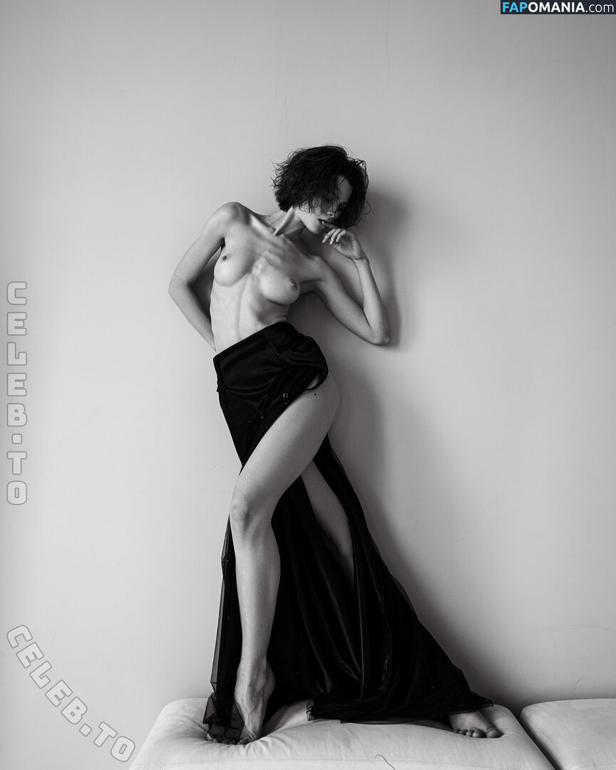 AmberQ / Irina Telicheva / Tasha / https: / irina_tlch Nu OnlyFans  Foto vazada #323