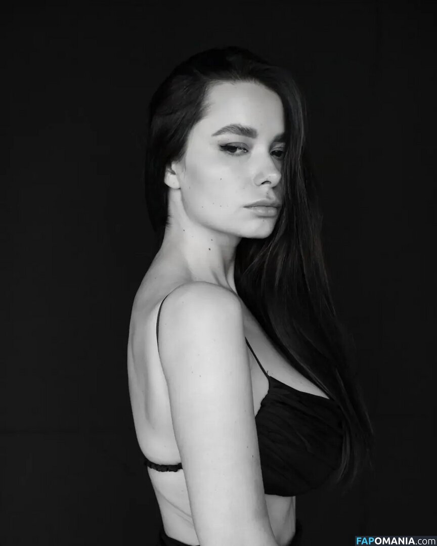 Irina Verina / irinassolo Nu OnlyFans  Foto vazada #3