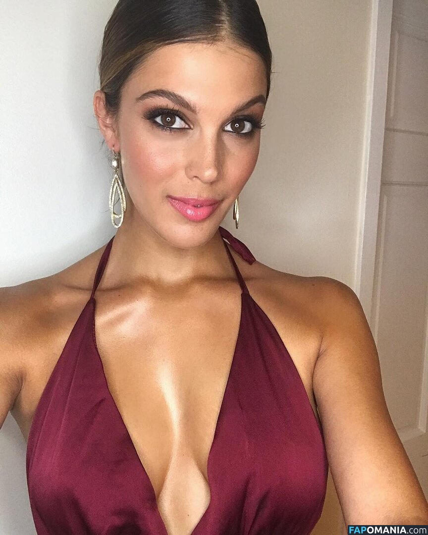 Iris Mittenaere / irismittenaere / summerxiris Nu OnlyFans  Foto vazada #21
