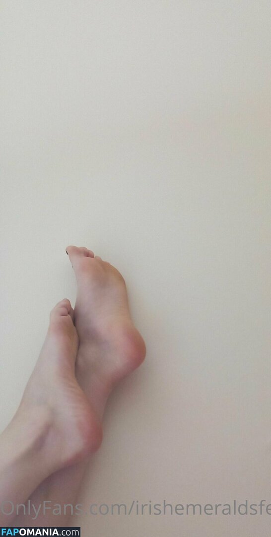 irishemeraldsfeet / therealdesertgypsy Nu OnlyFans  Foto vazada #3
