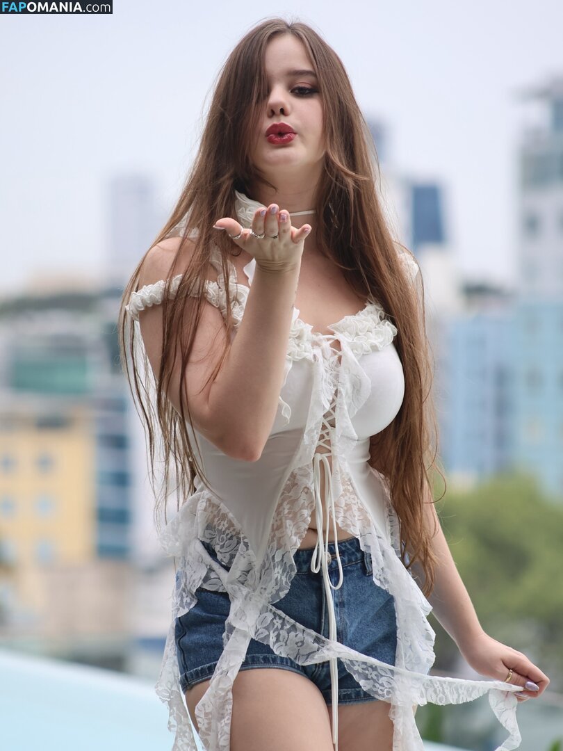 Isabella Ardley / isabella.110022 Nu OnlyFans  Foto vazada #5