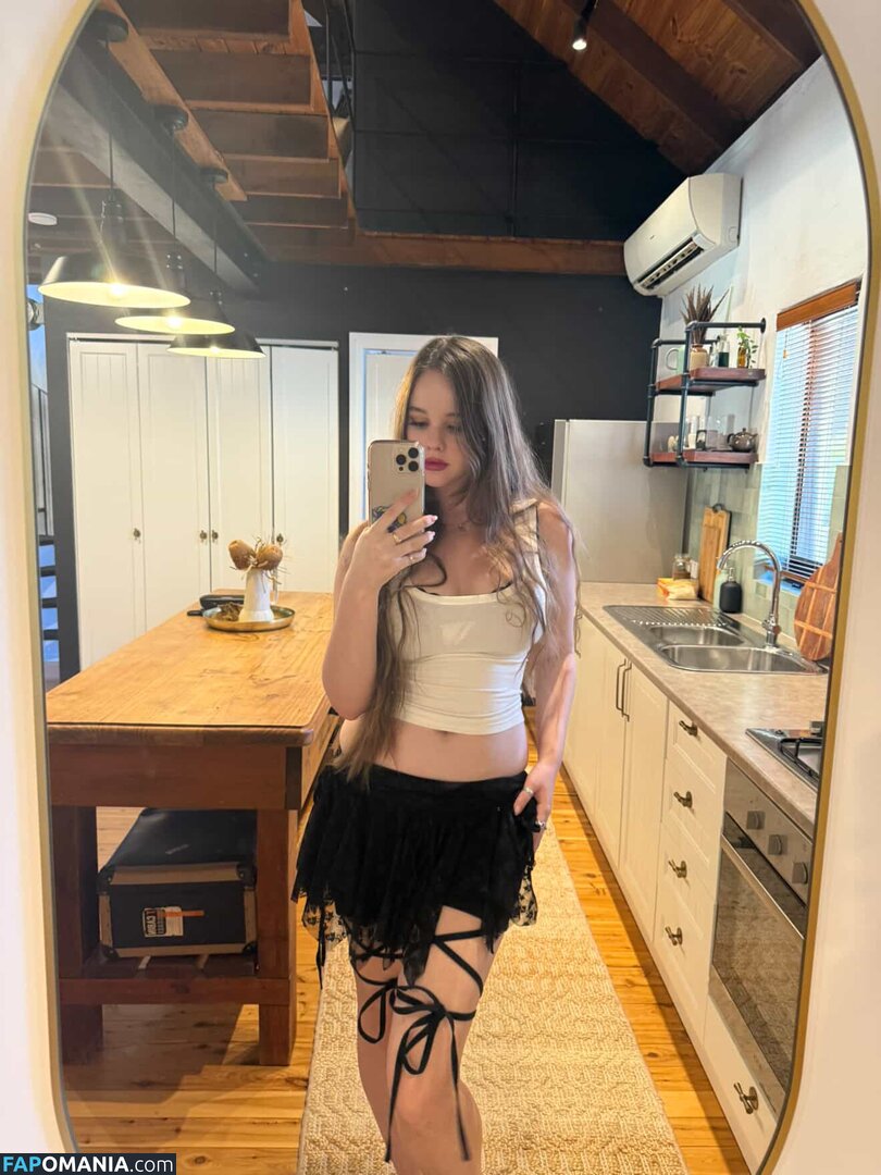 Isabella Ardley / isabella.110022 Nu OnlyFans  Foto vazada #25