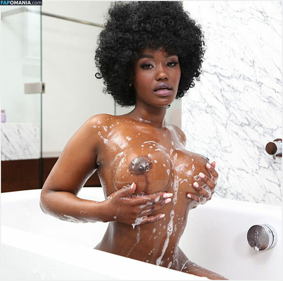 Isimbi / Isimbi Yvonne / iamisimbiyvonne_00 Nu OnlyFans  Foto vazada #81