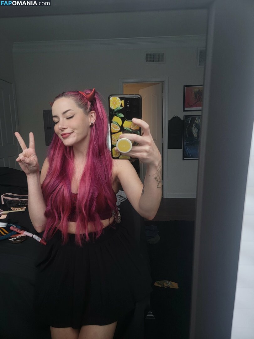 ItsLeslie / ItsLeslie_ / itslesliehey Nu OnlyFans  Foto vazada #136