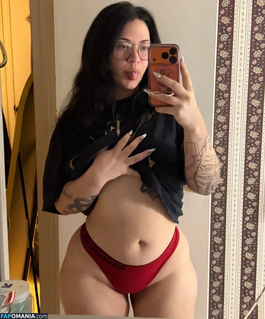 Itzzzachloe / https: Nu OnlyFans  Foto vazada #1