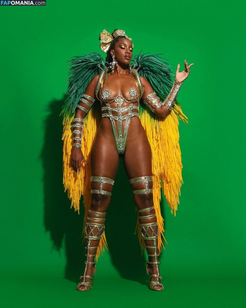 IZA / bbyiza Nu OnlyFans  Foto vazada #17